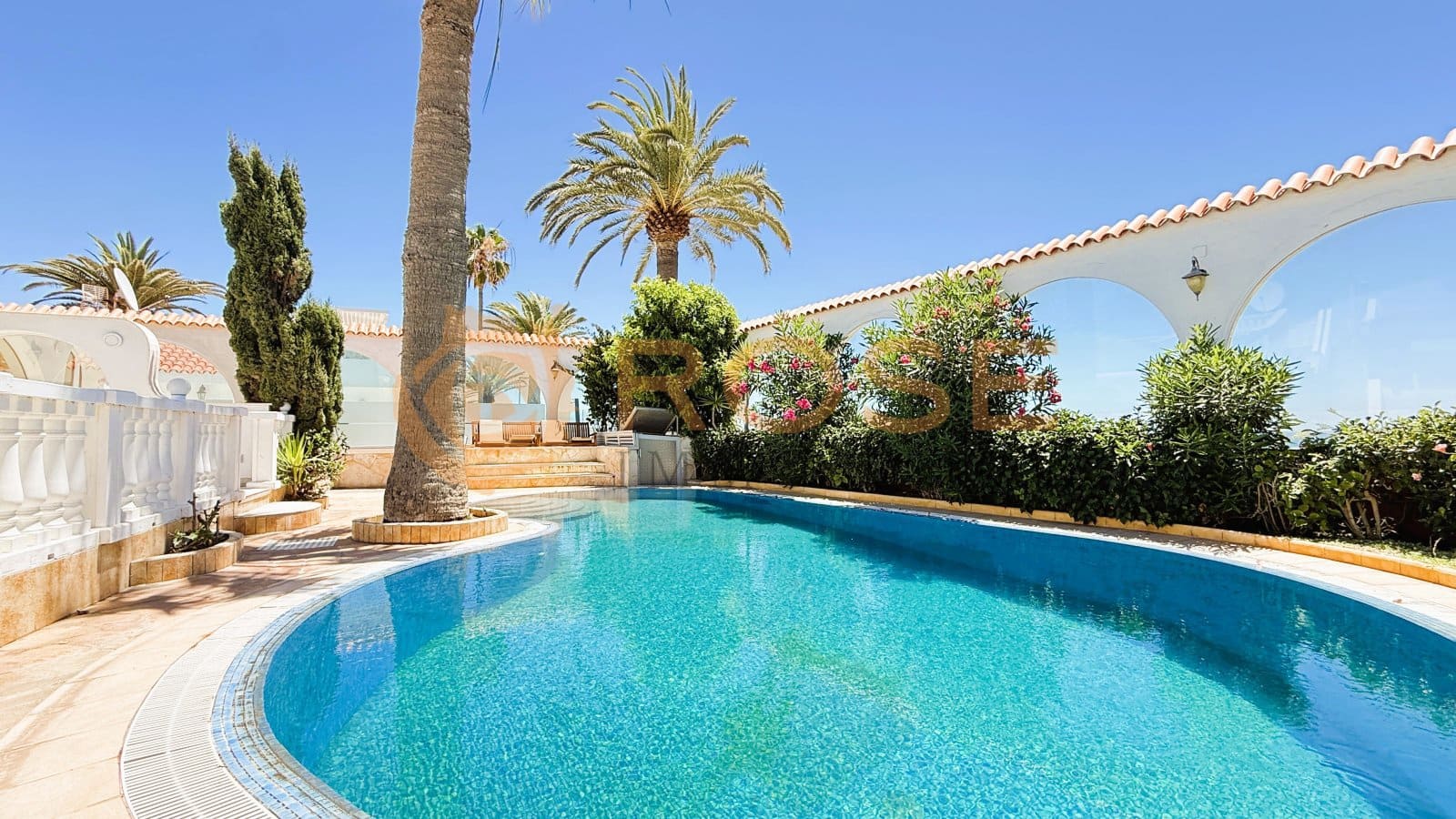 4 soverom Bungalow til salgs i Playa del Ingles med svømmebasseng garasje - € 1 590 000 (Ref: 9869689)