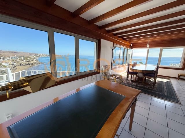 4 soveværelse Bungalow til salg i San Agustín, San Bartolomé de Tirajana med swimmingpool - € 1.050.000 (Ref: 9948424)