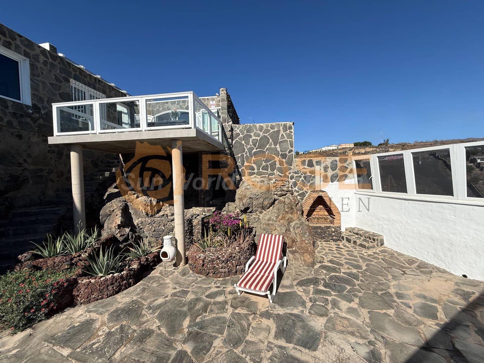 Bungalow de 4 habitaciones en San Agustín en venta con piscina - 1.050.000 € (Ref: 9948424)