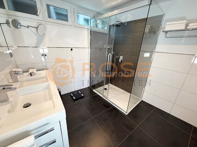 4 soveværelse Bungalow til salg i San Agustín, San Bartolomé de Tirajana med swimmingpool - € 1.050.000 (Ref: 9948424)