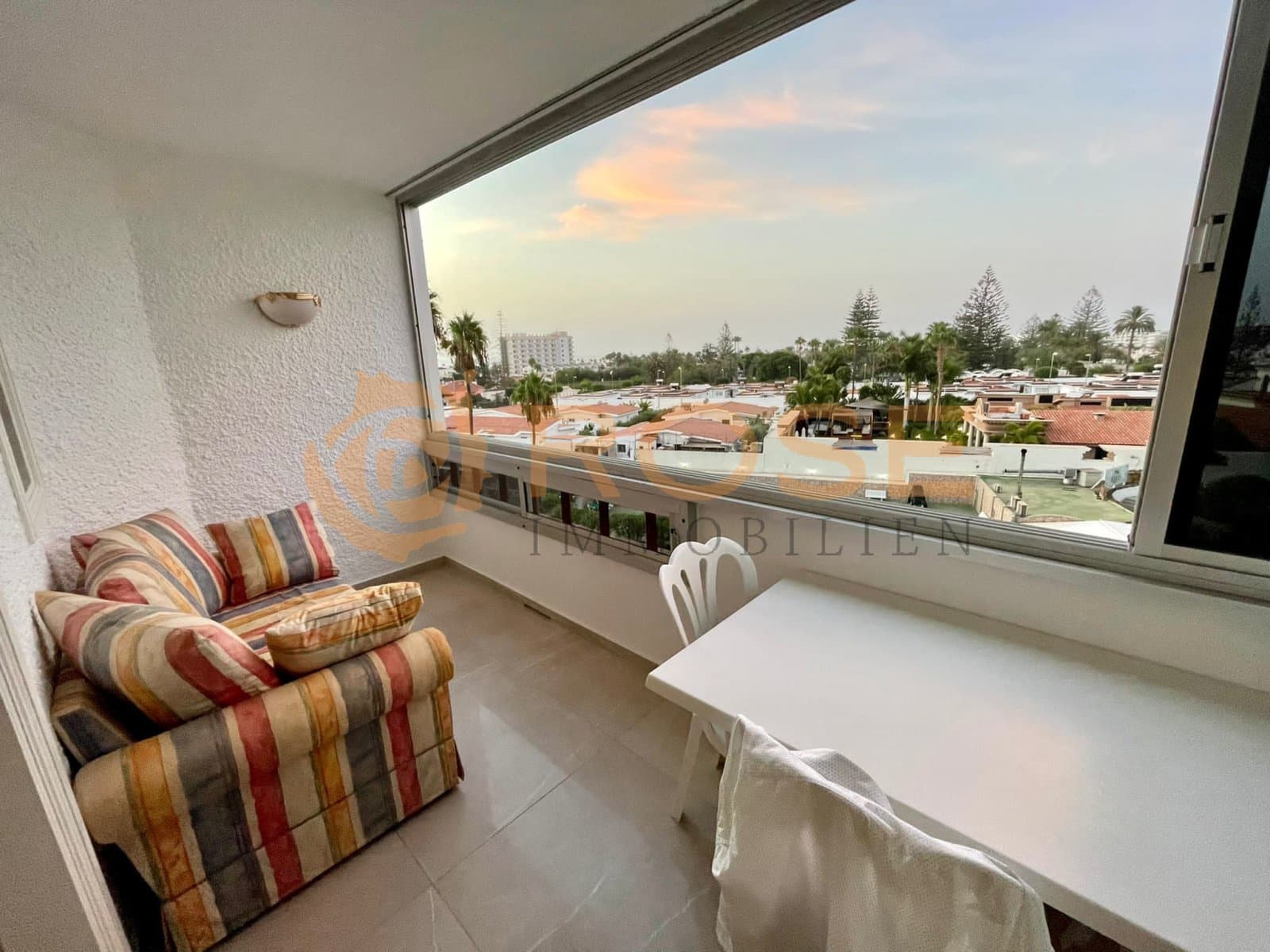 1 soveværelse Lejlighed til salg i Playa del Ingles med swimmingpool - € 297.500 (Ref: 9976089)