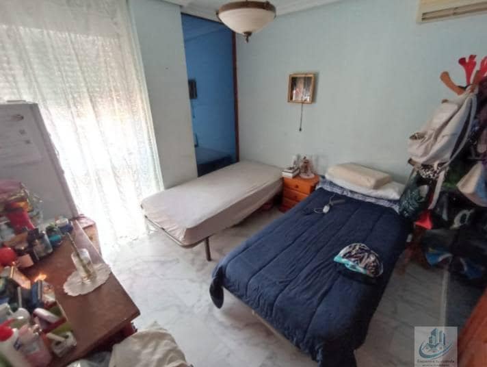 3 bedroom Flat for sale in Estepona - € 335,000 (Ref: 10121002)