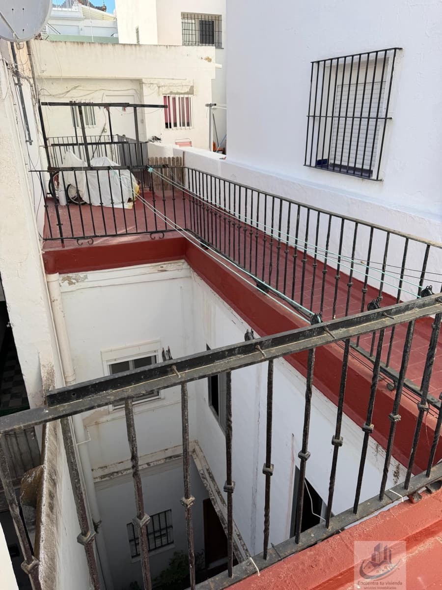 2 quarto Apartamento para venda em Cadis cidade - 240 000 € (Ref: 10141380)