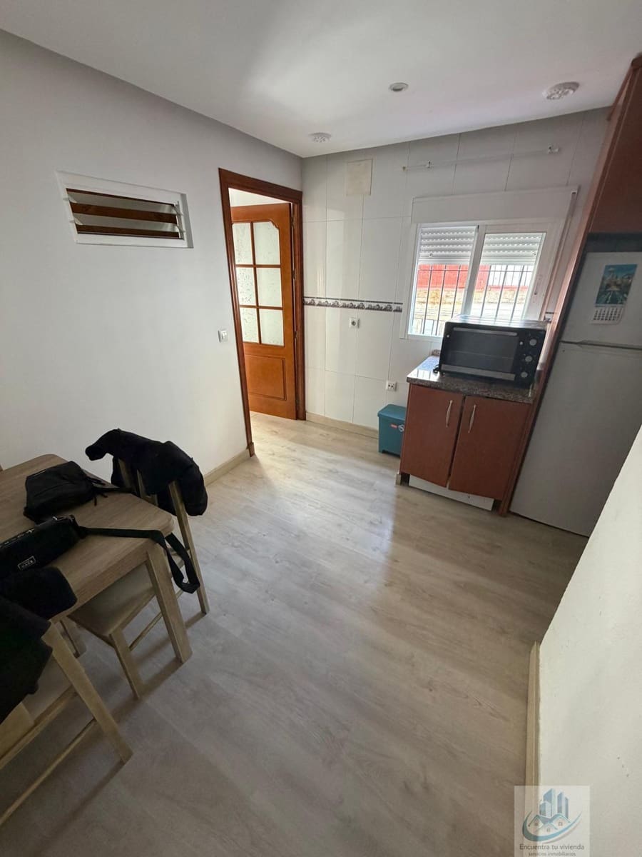 2 quarto Apartamento para venda em Cadis cidade - 240 000 € (Ref: 10141380)