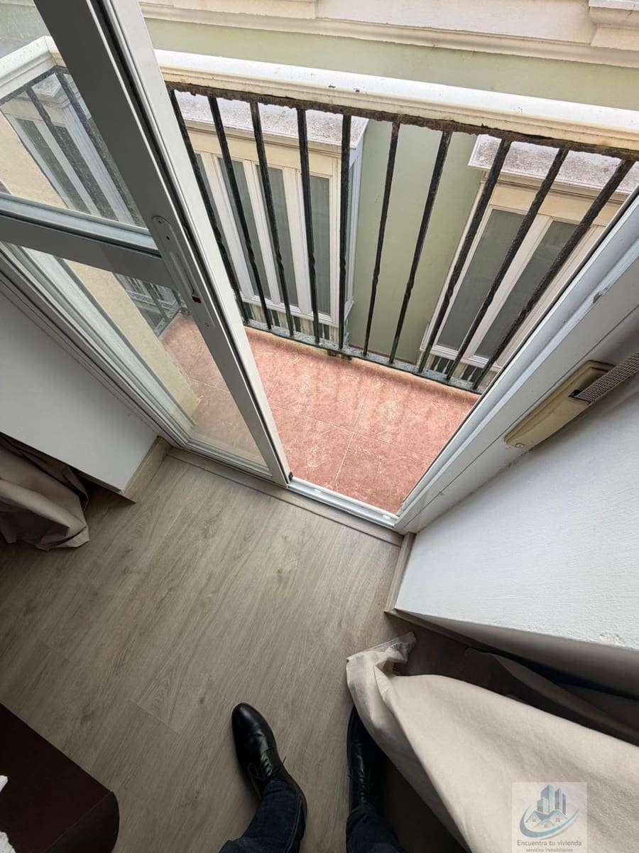 2 quarto Apartamento para venda em Cadis cidade - 240 000 € (Ref: 10141380)