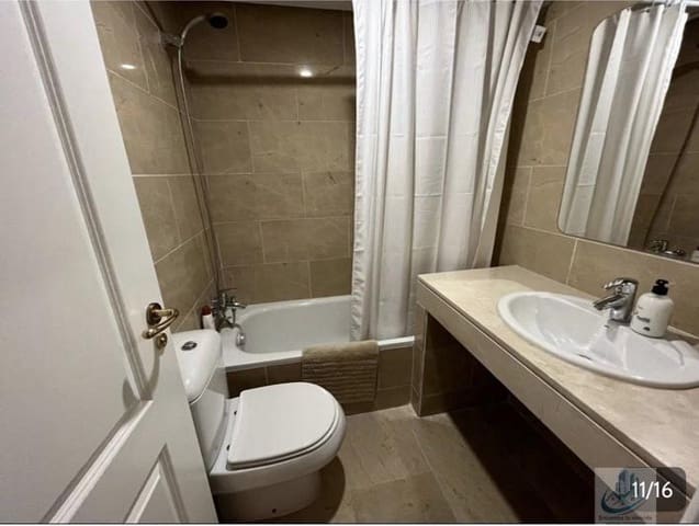 2 soverom Leilighet til salgs i Manilva Pueblo, Manilva med svømmebasseng garasje - € 264 000 (Ref: 10141381)