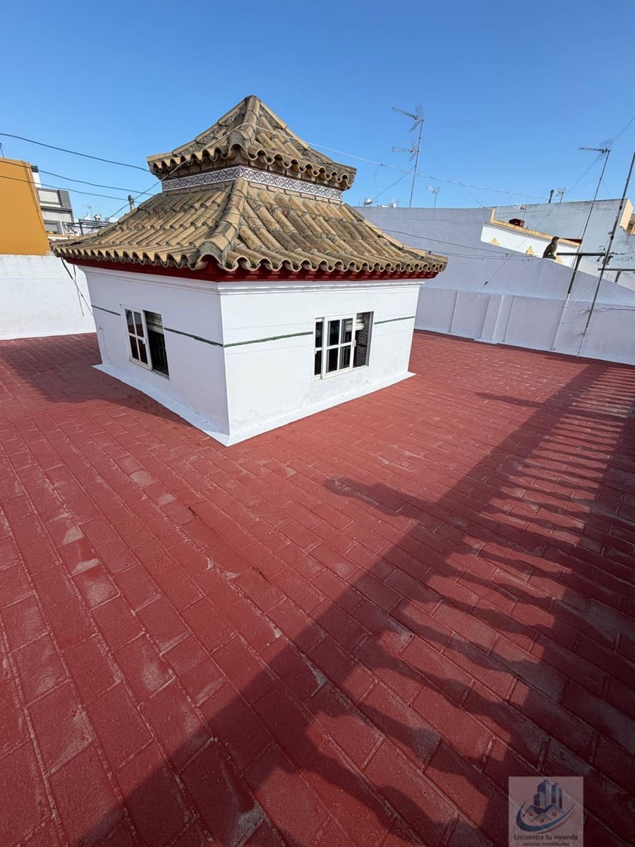 3 chambre Maison de Ville à vendre à Chiclana de la Frontera - 215 000 € (Ref: 10154285)
