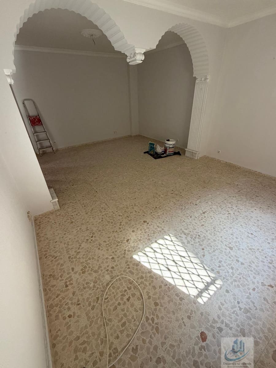 3 chambre Maison de Ville à vendre à Chiclana de la Frontera - 215 000 € (Ref: 10154285)