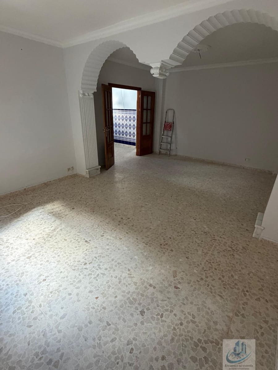 3 chambre Maison de Ville à vendre à Chiclana de la Frontera - 215 000 € (Ref: 10154285)