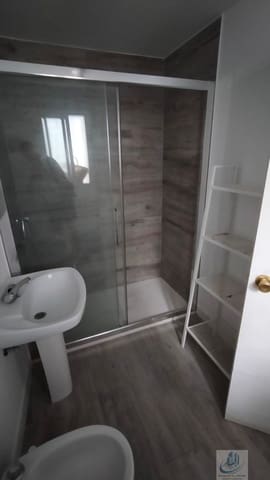 3 soveværelse Erhverv til salg i San Fernando - € 400.000 (Ref: 10172893)