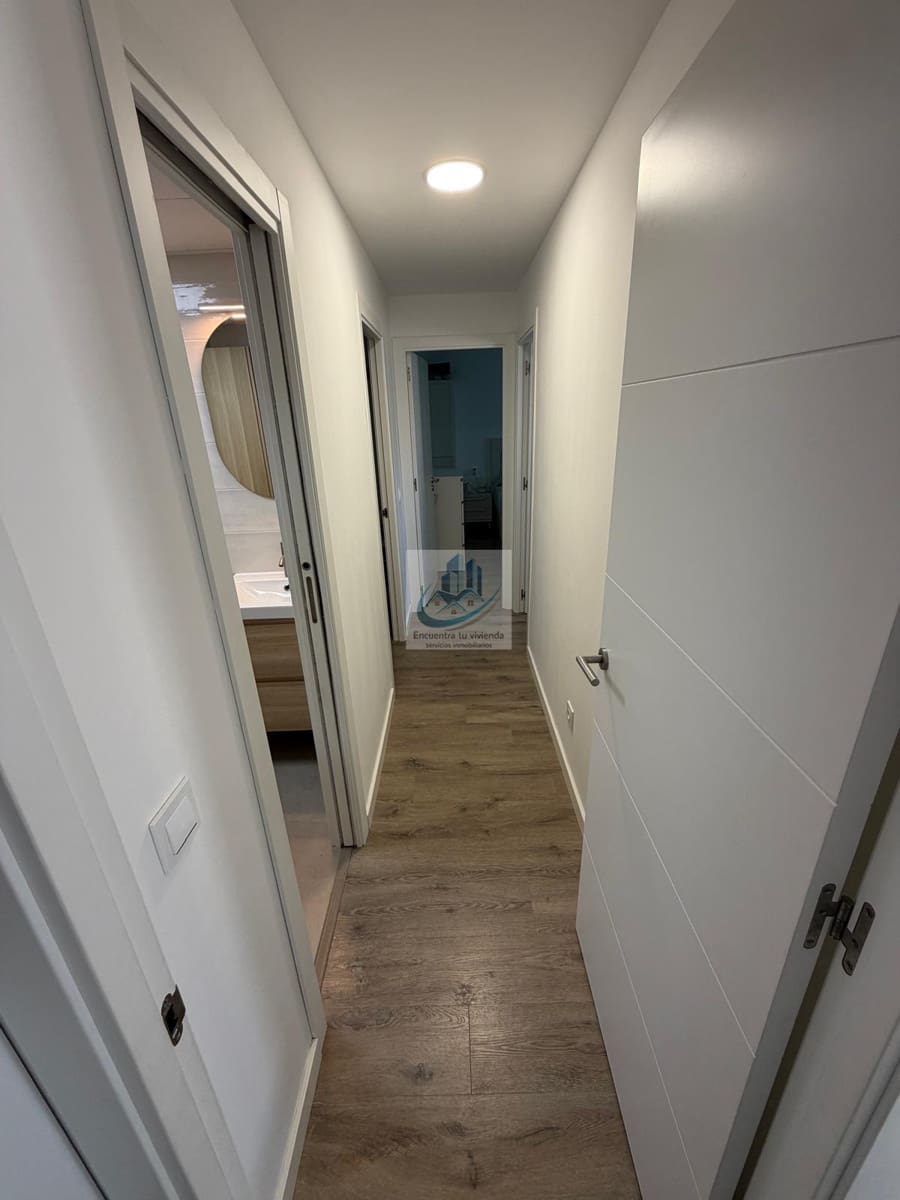 Piso de 3 habitaciones en San Fernando en venta con piscina garaje - 299.000 € (Ref: 10186178)