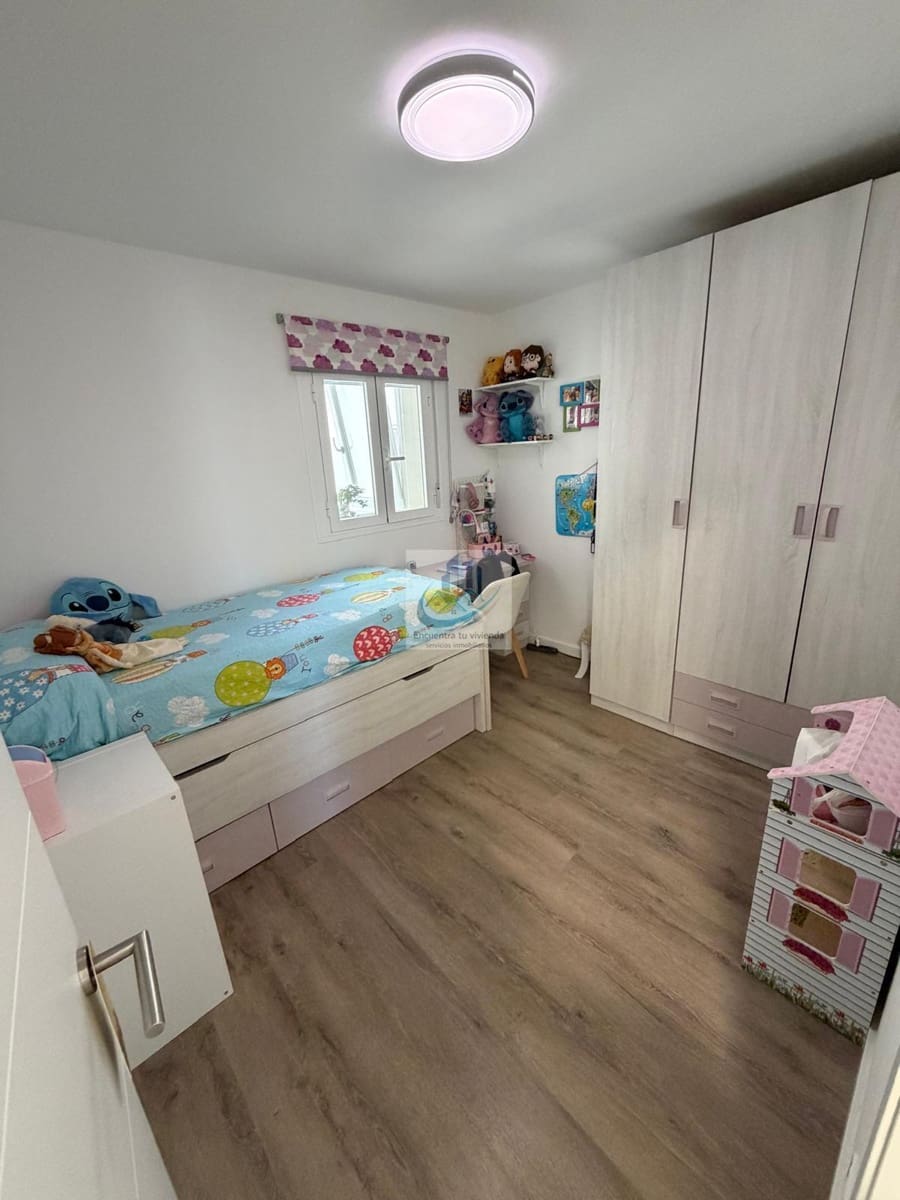 Piso de 3 habitaciones en San Fernando en venta con piscina garaje - 299.000 € (Ref: 10186178)