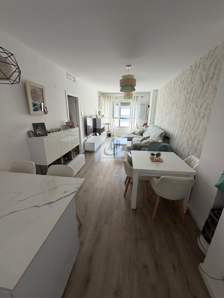 Piso de 3 habitaciones en San Fernando en venta con piscina garaje - 299.000 € (Ref: 10186178)