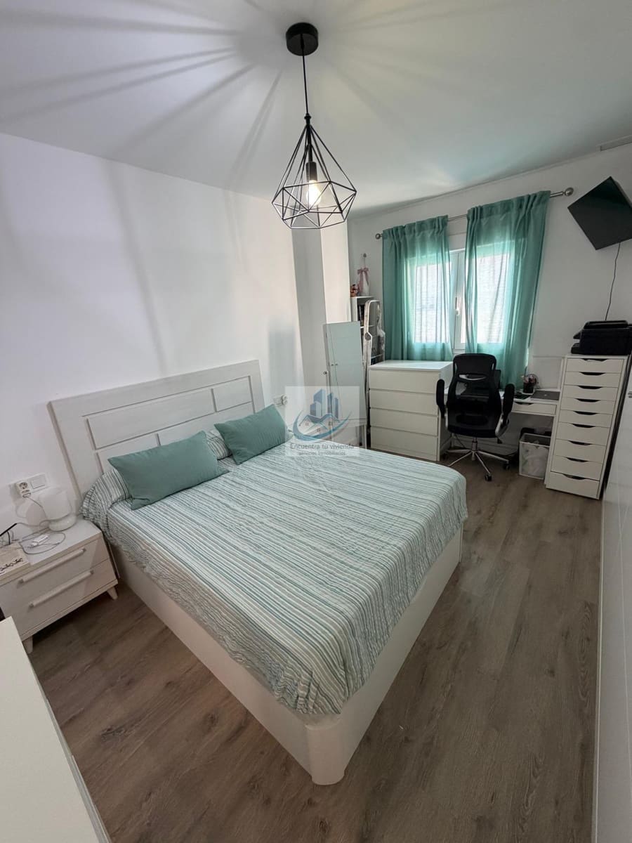 Piso de 3 habitaciones en San Fernando en venta con piscina garaje - 299.000 € (Ref: 10186178)