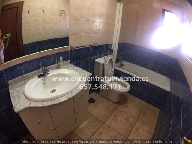 5 soveværelse Villa til salg i Conil de la Frontera med garage - € 385.000 (Ref: 7716297)