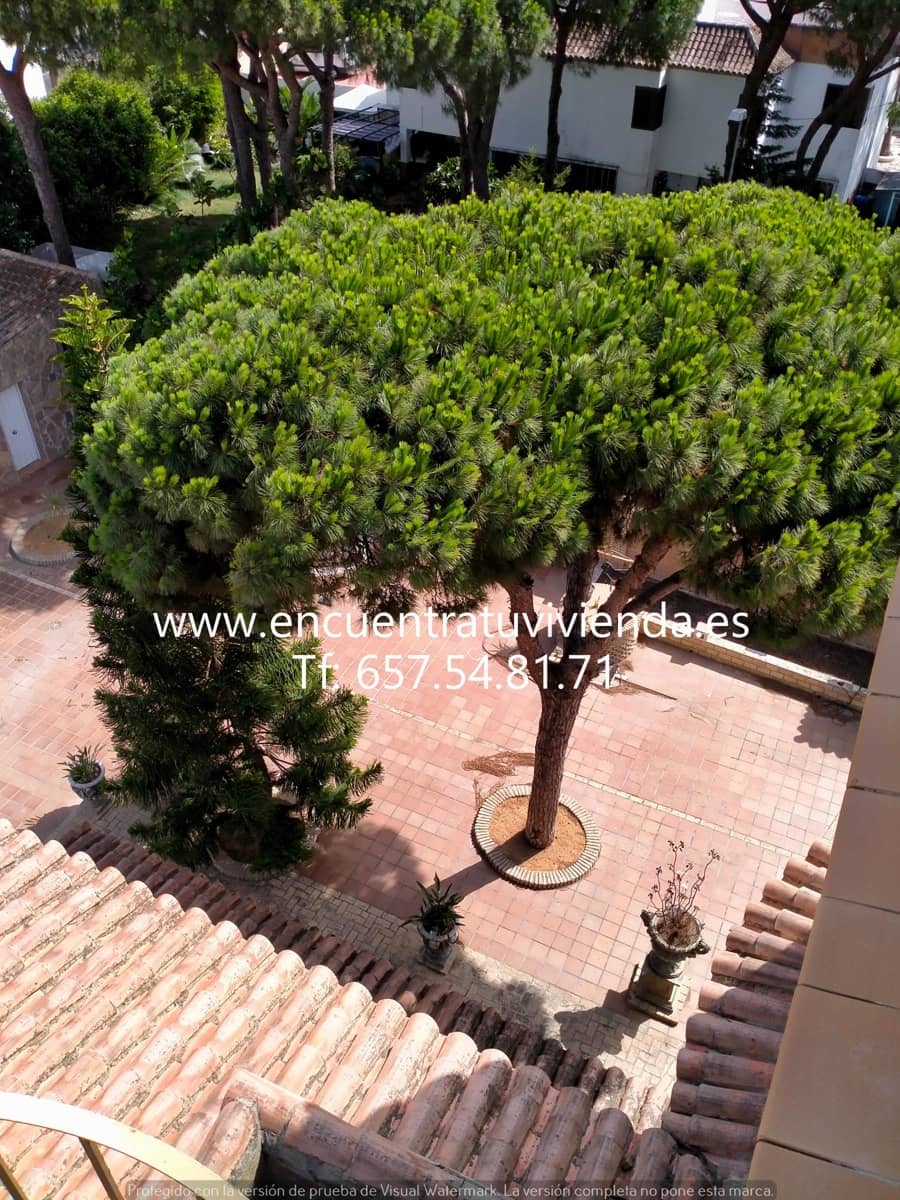 6 soveværelse Villa til salg i La Barrosa med swimmingpool garage - € 750.000 (Ref: 7716301)