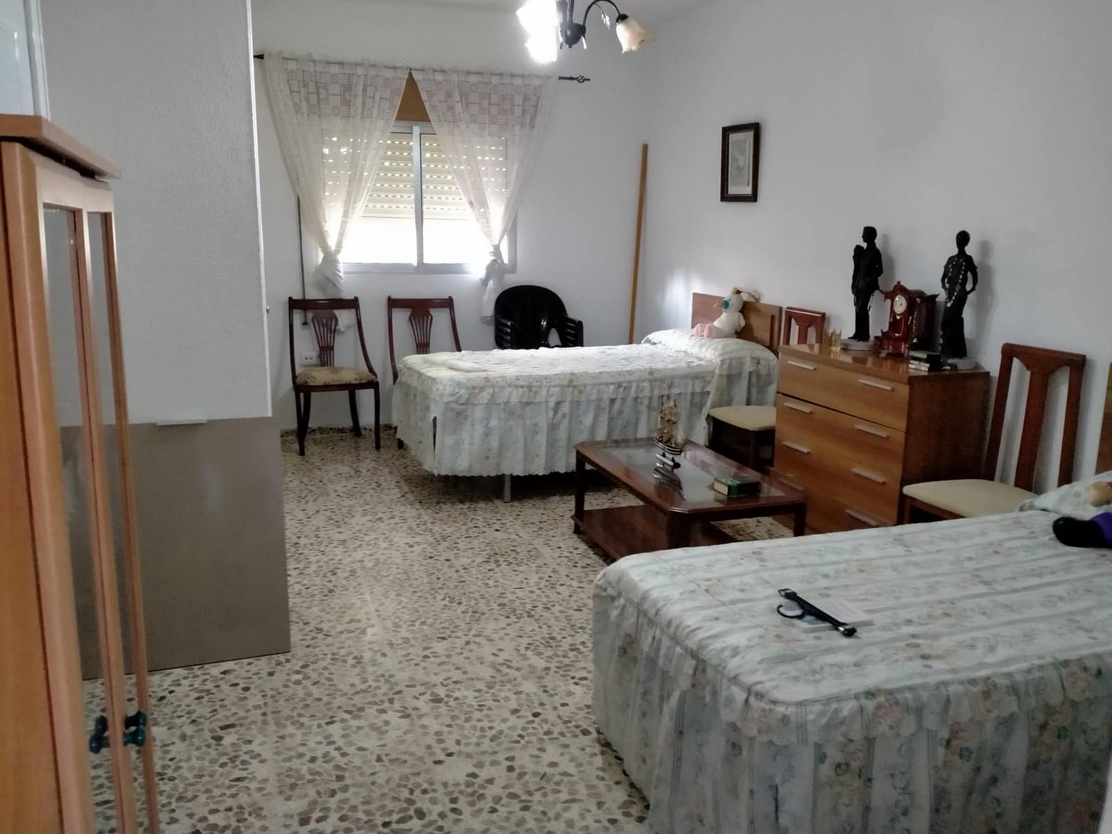 3 bedroom Villa for sale in Chiclana de la Frontera - € 280,000 (Ref: 7716341)