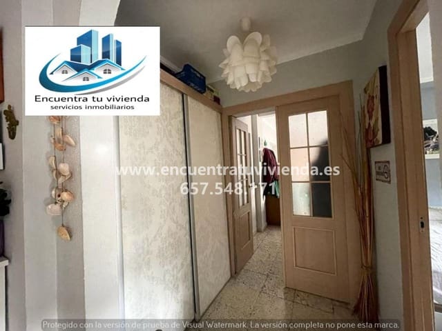 4 soverom Leilighet til salgs i San Fernando - € 189 000 (Ref: 7716374)