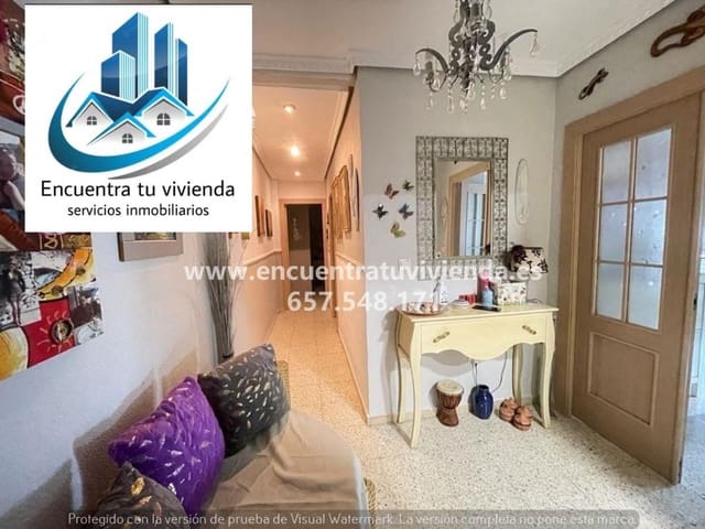 4 soverom Leilighet til salgs i San Fernando - € 189 000 (Ref: 7716374)