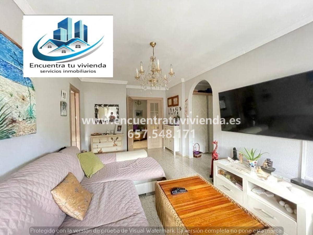 Piso de 4 habitaciones en San Fernando en venta - 189.000 € (Ref: 7716374)