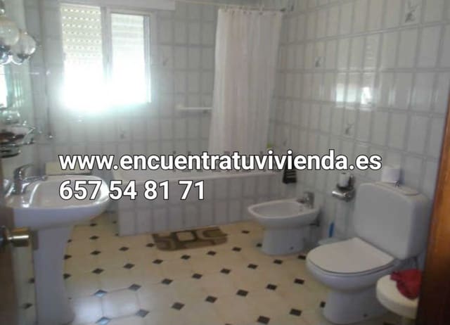 4 soverom Villa til salgs i Chiclana de la Frontera med svømmebasseng - € 275 000 (Ref: 7716409)