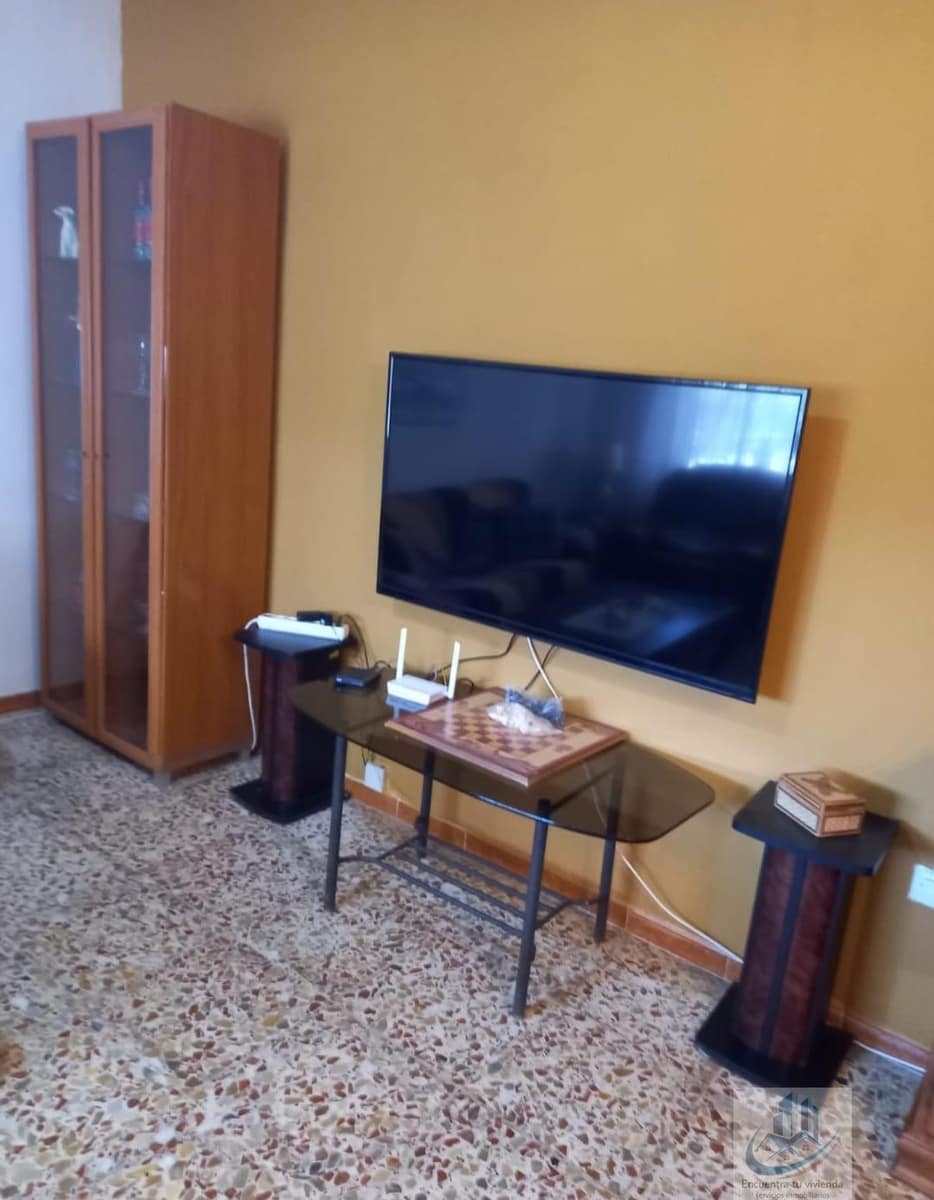 4 slaapkamer Villa te koop in Chiclana de la Frontera met zwembad - € 320.000 (Ref: 7716409)