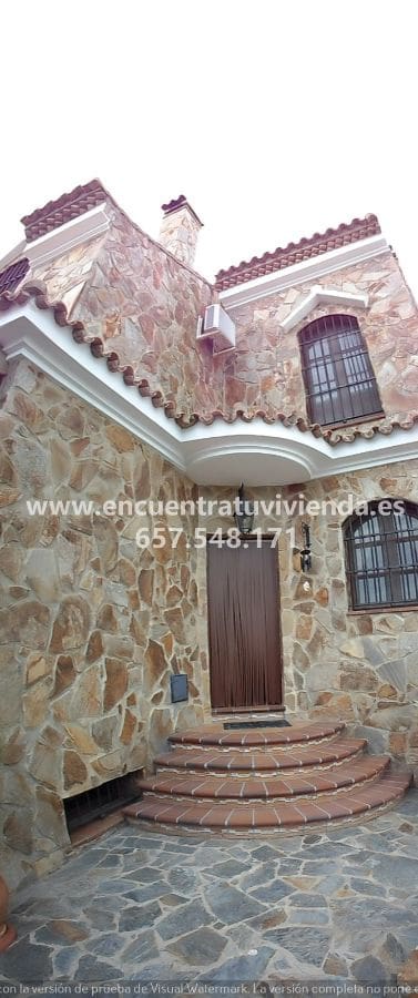 3 soveværelse Semi-Rækkehus til salg i Chiclana de la Frontera med garage - € 288.000 (Ref: 7734747)