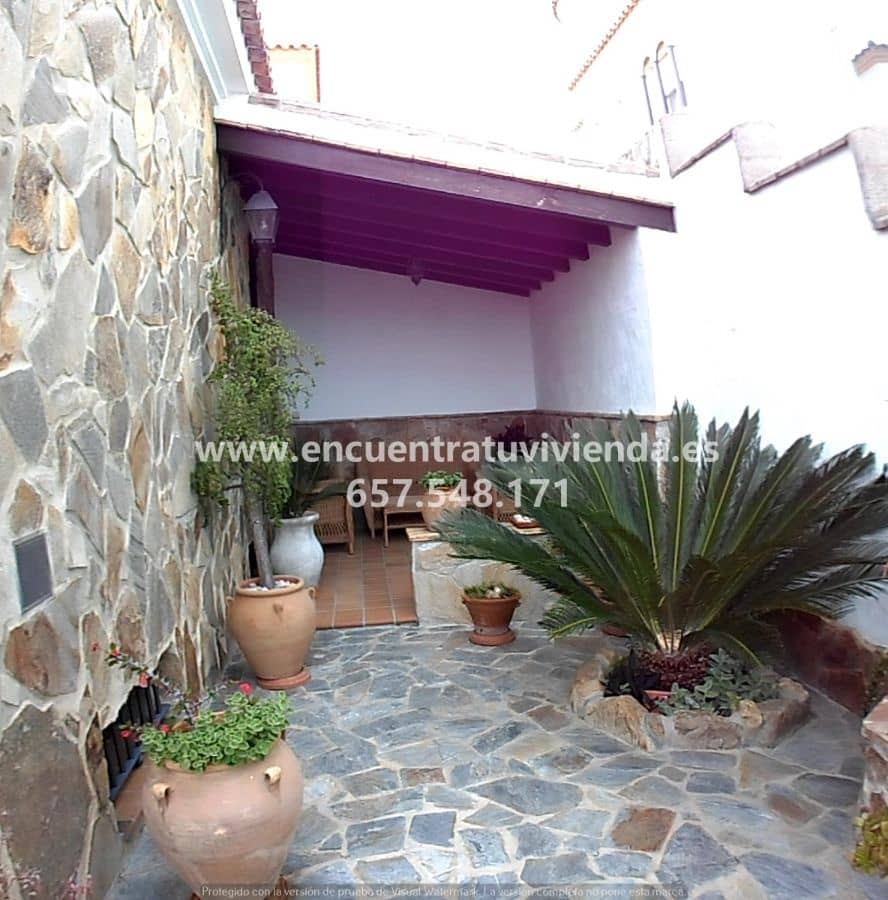 3 soveværelse Semi-Rækkehus til salg i Chiclana de la Frontera med garage - € 288.000 (Ref: 7734747)