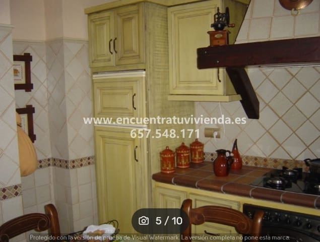 3 slaapkamer Halfvrijstaande villa te koop in Chiclana de la Frontera met garage - € 288.000 (Ref: 7734747)