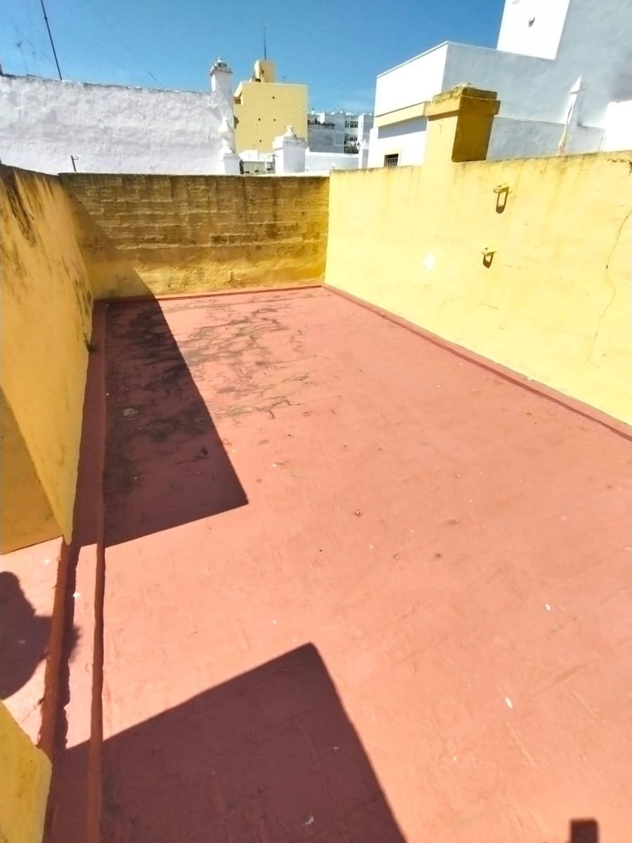 5 soveværelse Byhus til salg i San Fernando - € 259.900 (Ref: 7734755)