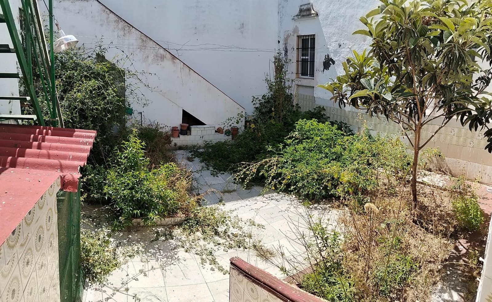 5 soveværelse Byhus til salg i San Fernando - € 259.900 (Ref: 7734755)