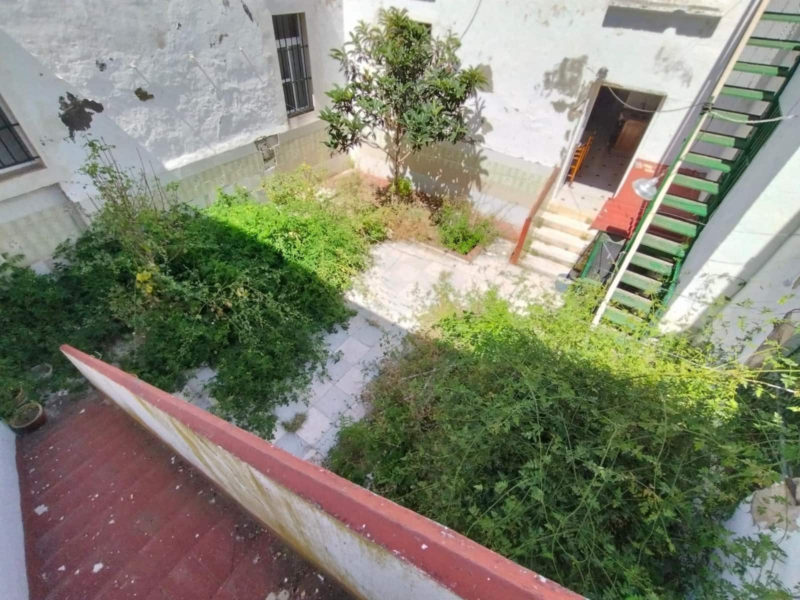 5 soveværelse Byhus til salg i San Fernando - € 259.900 (Ref: 7734755)