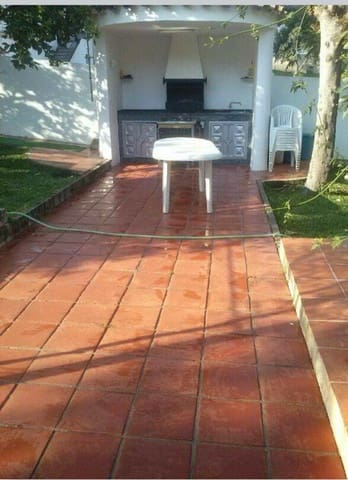 Villa til salg i Cádiz by - € 210.000 (Ref: 7754788)