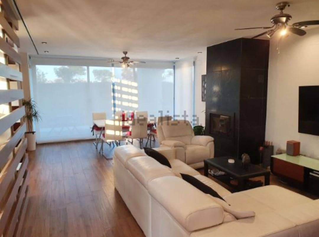 4 soverom Villa til salgs i Puerto Real med svømmebasseng garasje - € 470 000 (Ref: 7885827)