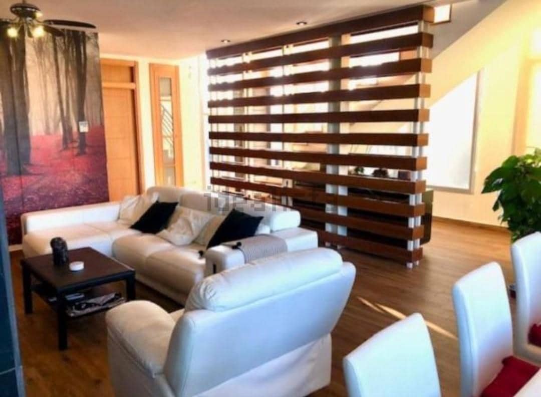 4 soverom Villa til salgs i Puerto Real med svømmebasseng garasje - € 470 000 (Ref: 7885827)