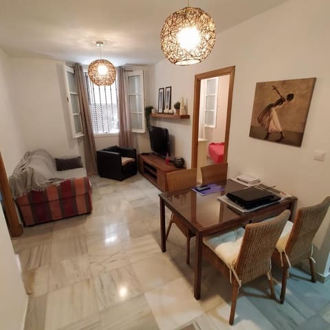 2 soverom Leilighet til salgs i Centro Histórico, Cádiz by - € 245 000 (Ref: 8242482)