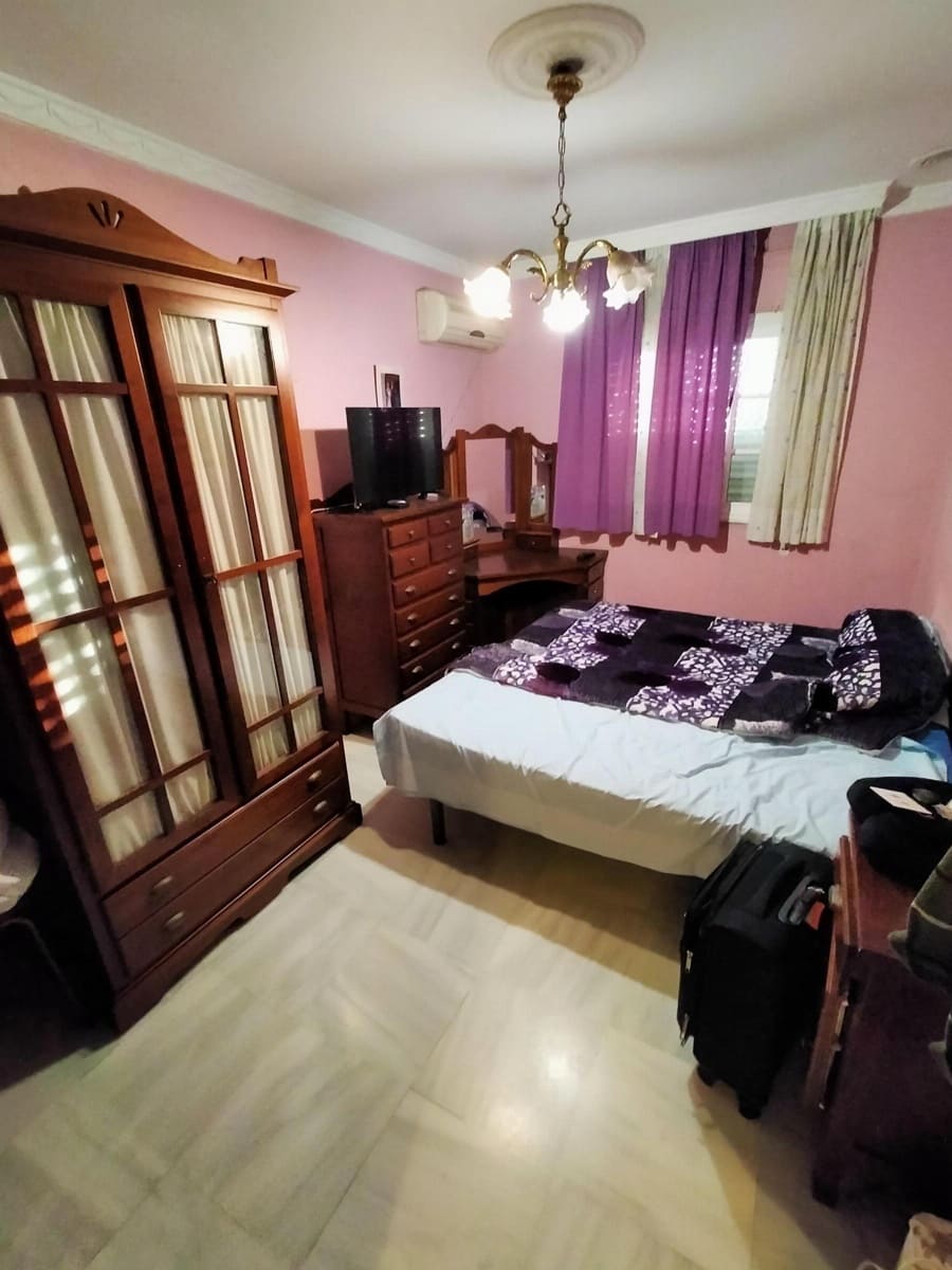 5 soveværelse Villa til salg i Chiclana de la Frontera med garage - € 550.000 (Ref: 8304566)