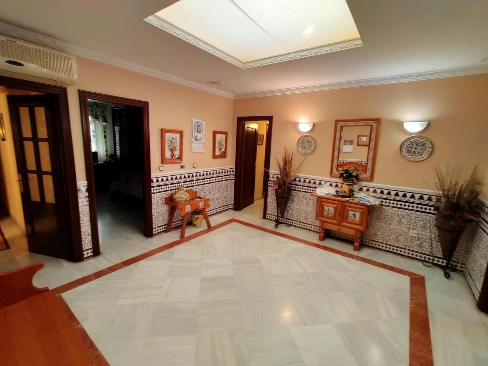 5 soveværelse Villa til salg i Chiclana de la Frontera med garage - € 550.000 (Ref: 8304566)