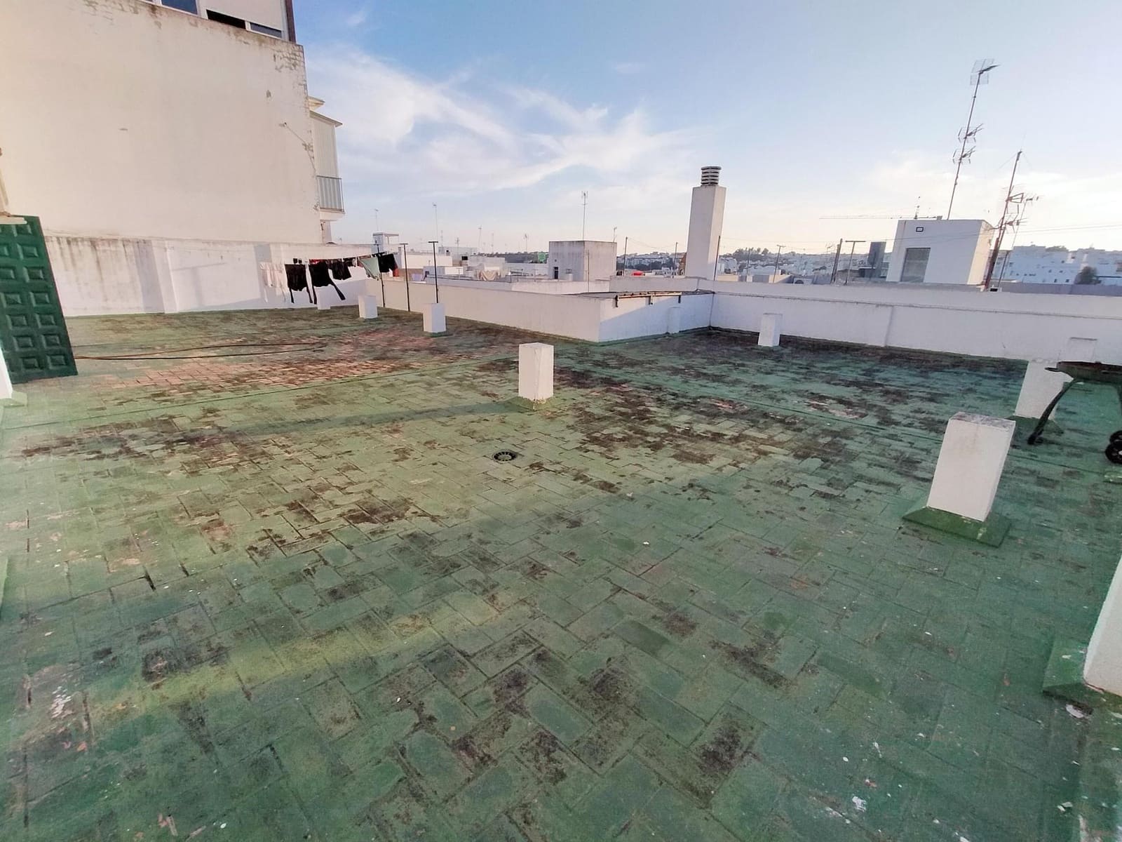 5 soveværelse Villa til salg i Chiclana de la Frontera med garage - € 550.000 (Ref: 8304566)