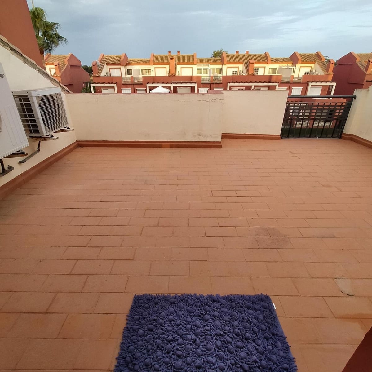 5 soveværelse Villa til salg i Sotogrande med swimmingpool garage - € 425.000 (Ref: 8535701)