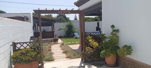 3 sovrum Villa till salu i Chiclana de la Frontera - 250 000 € (Ref: 8577927)