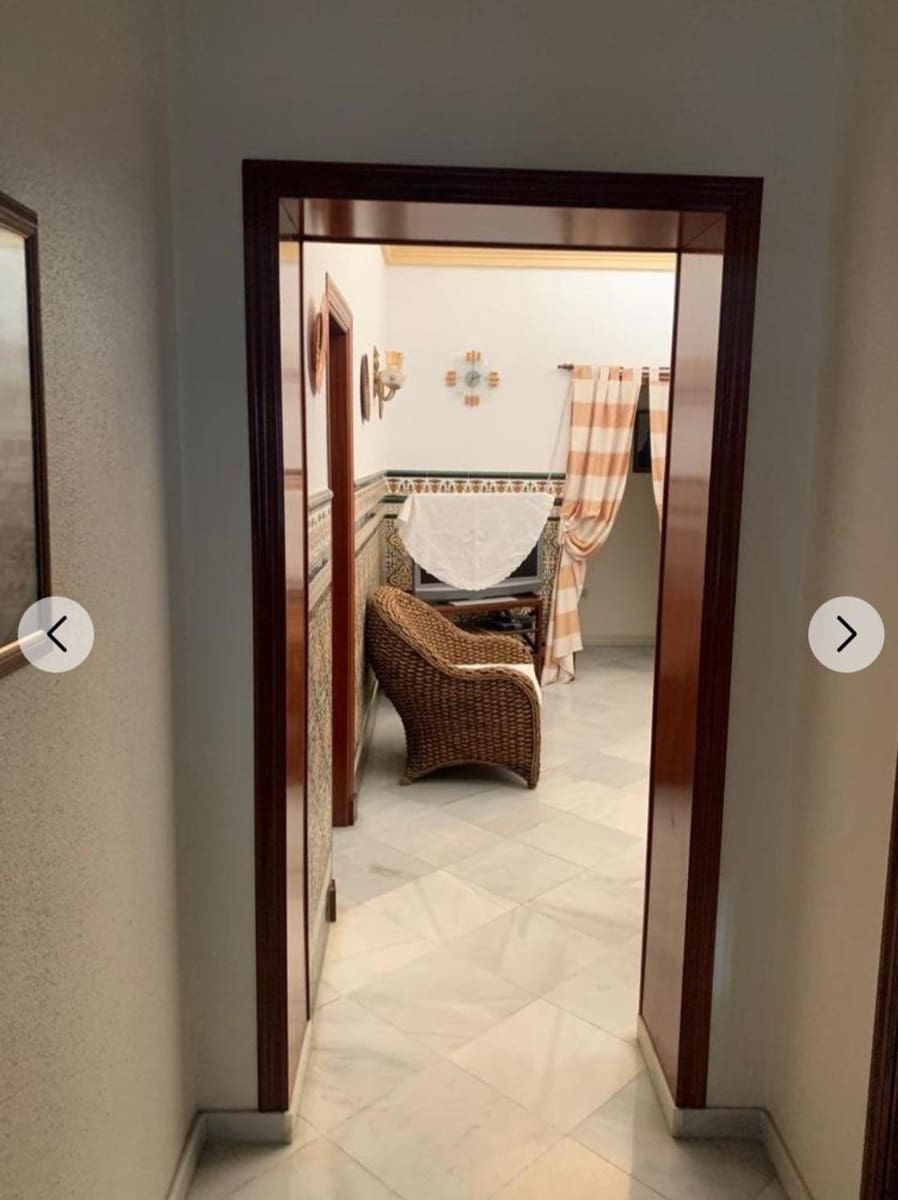 3 quarto Moradia para venda em Chiclana de la Frontera com garagem - 297 000 € (Ref: 8577929)