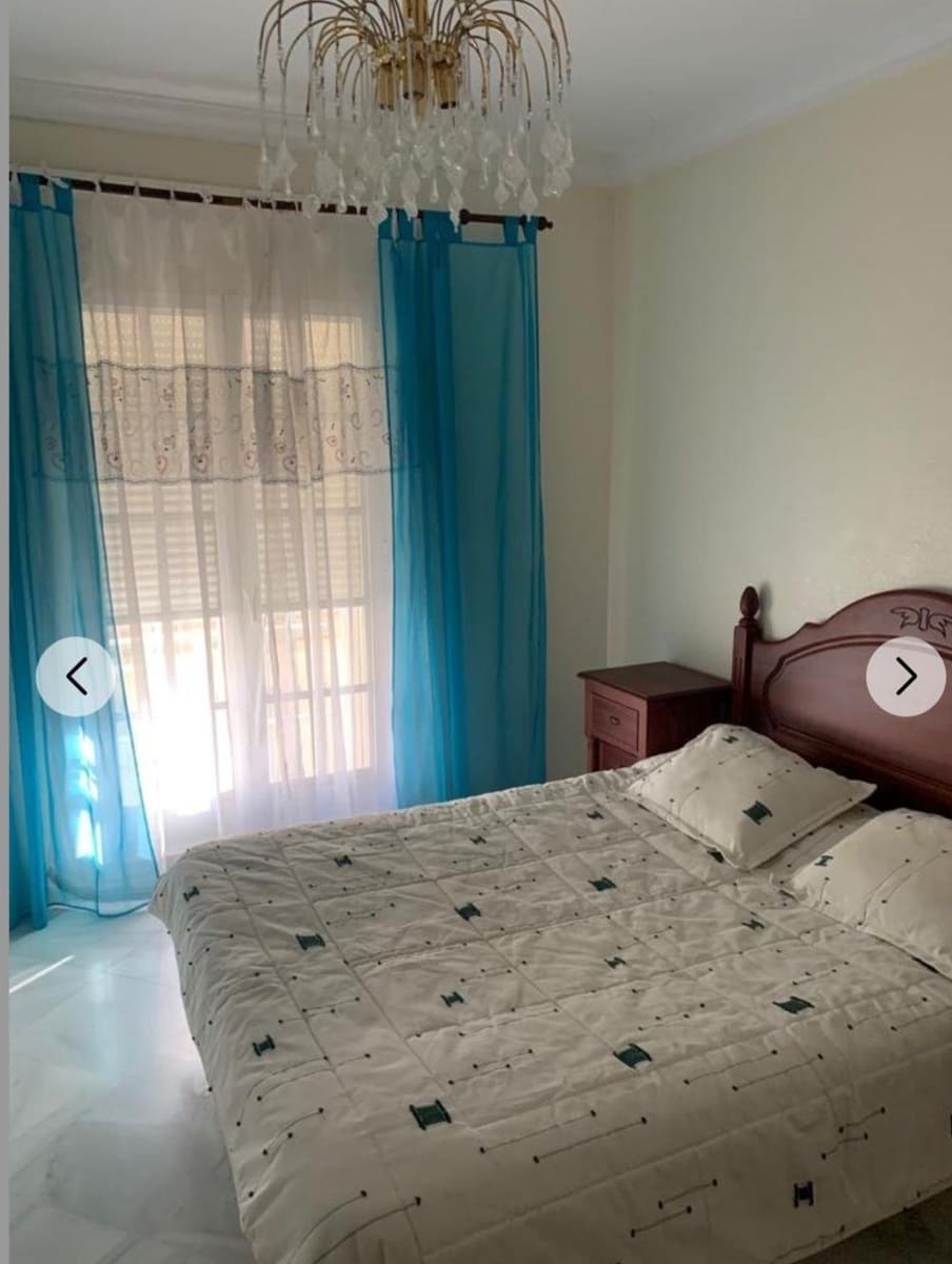 3 quarto Moradia para venda em Chiclana de la Frontera com garagem - 297 000 € (Ref: 8577929)