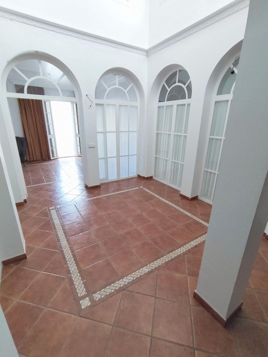 3 chambre Maison de Ville à vendre à San Fernando - 600 000 € (Ref: 8727049)