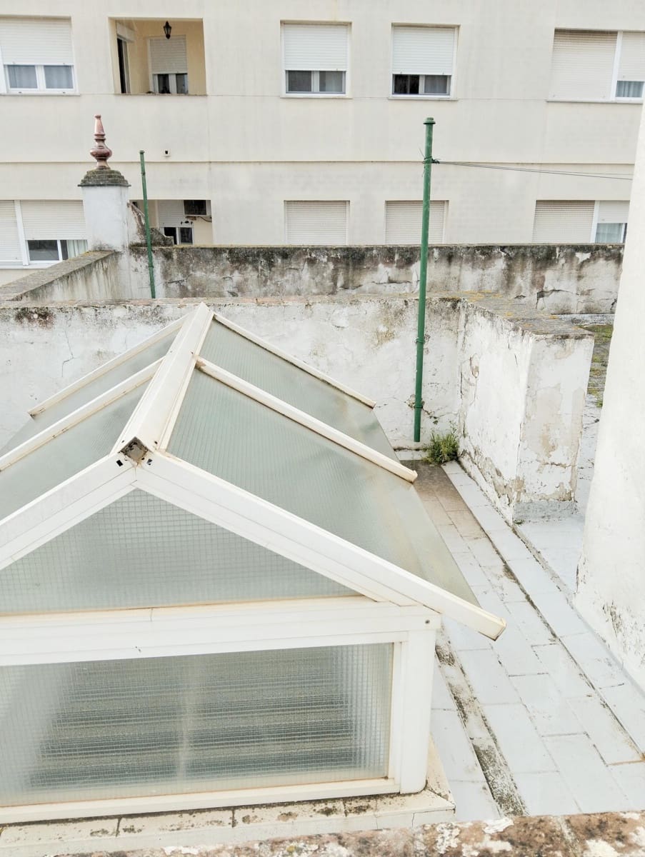 6 soveværelse Byhus til salg i San Fernando med garage - € 290.000 (Ref: 8763457)