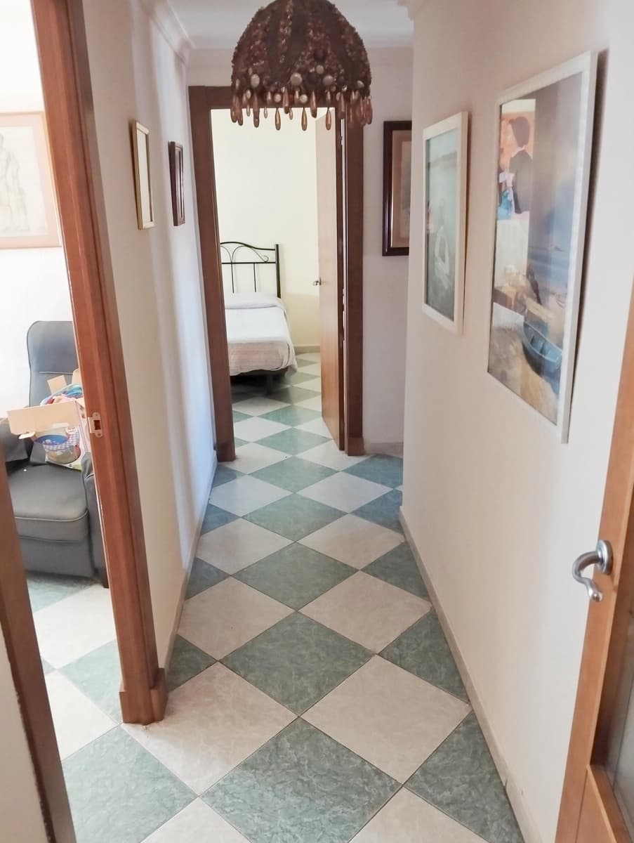 4 soveværelse Lejlighed til salg i San Fernando - € 180.000 (Ref: 8807432)