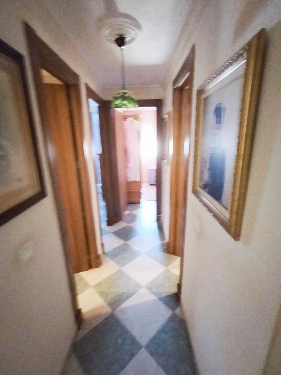 4 soveværelse Lejlighed til salg i San Fernando - € 180.000 (Ref: 8807432)