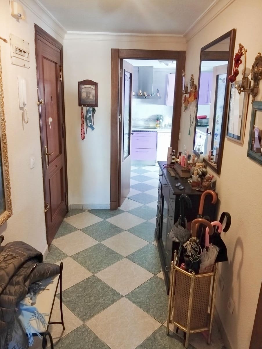 4 soveværelse Lejlighed til salg i San Fernando - € 180.000 (Ref: 8807432)