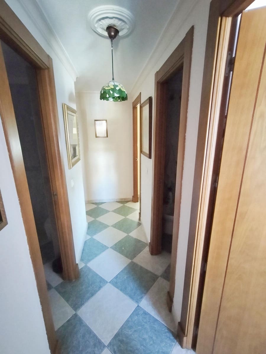 4 soveværelse Lejlighed til salg i San Fernando - € 180.000 (Ref: 8807432)