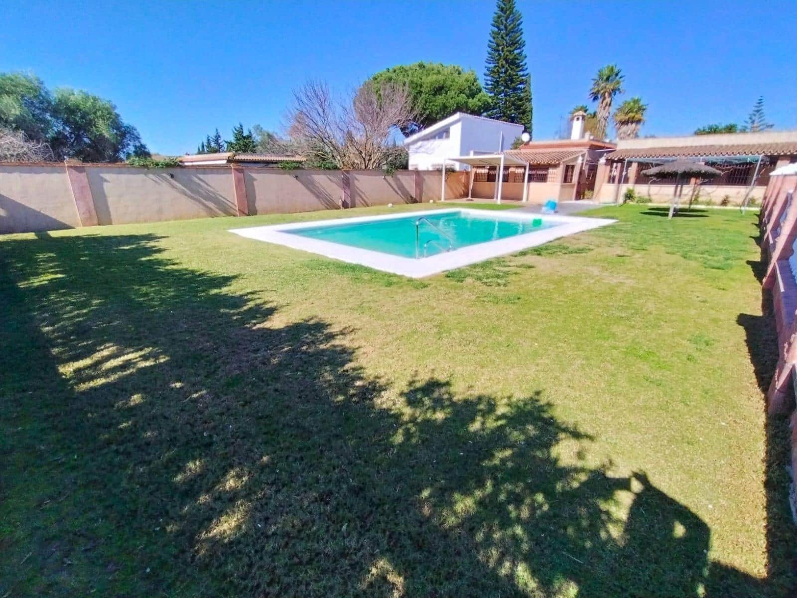 5 soverom Villa til salgs i Chiclana de la Frontera - € 515 000 (Ref: 8817274)